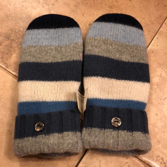 Accessories - Mittens